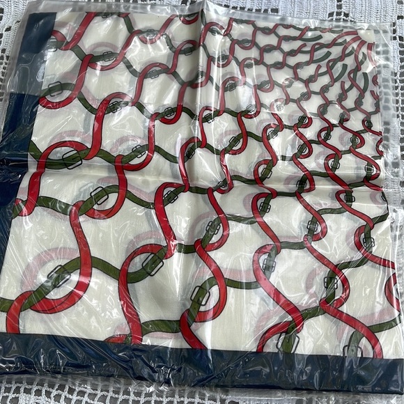 Roberta di Camerino ❤️ scarf - Picture 4 of 5